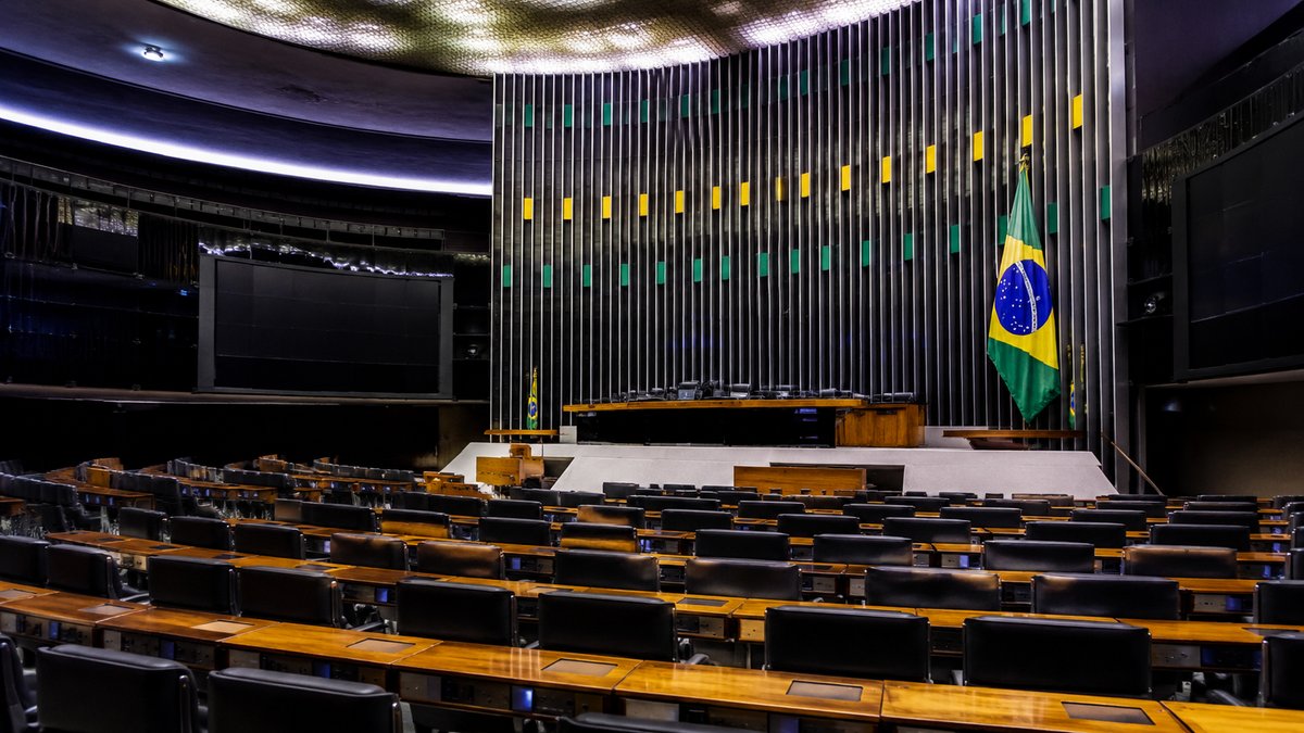 EUA declararam PCC e CV terroristas — 53% dos brasileiros aprovam, governo reage