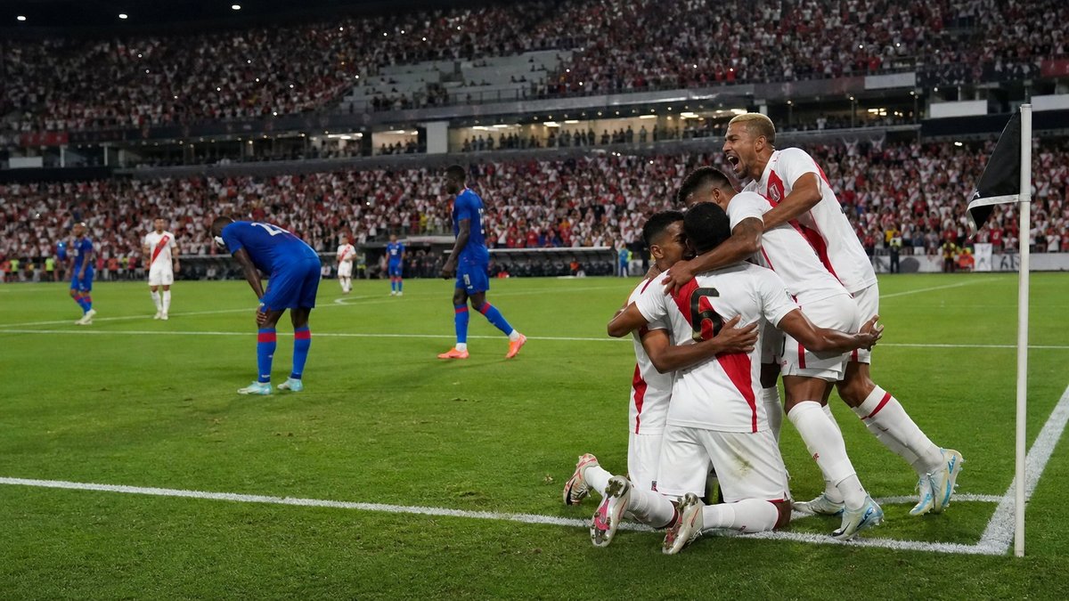 Haiti perde para o Peru no último teste e chega ao grupo do Brasil em alerta