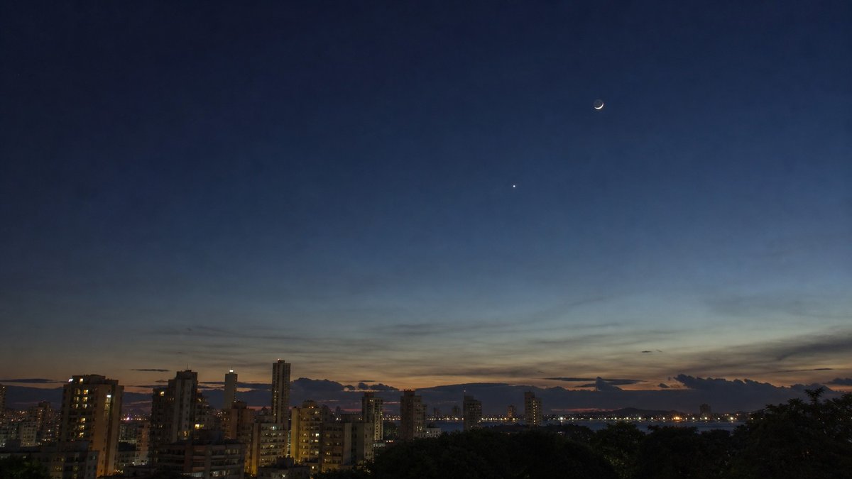 Lua hoje explode no Google após encontro com Vênus no céu de junho no Brasil